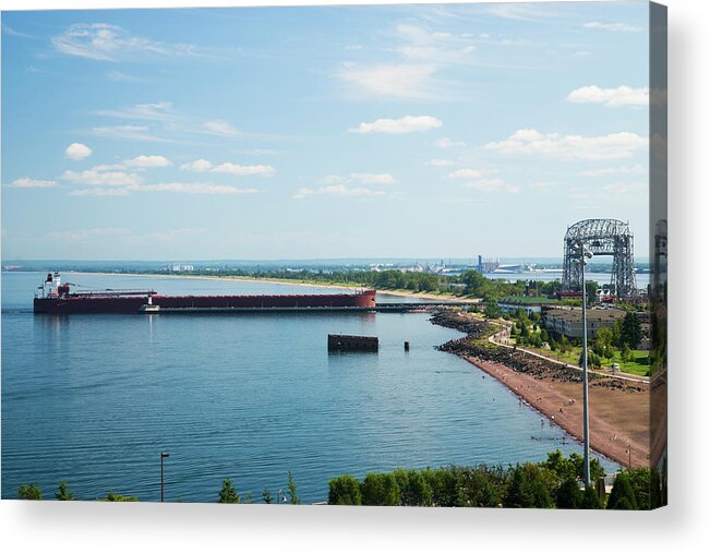 Water's Edge Acrylic Print featuring the photograph Cargo Ship Entering Harbor In Duluth by Jimkruger