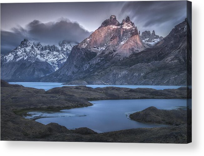  Acrylic Print featuring the photograph Cuernos Towers At Dawn by Peter Svoboda Mqep