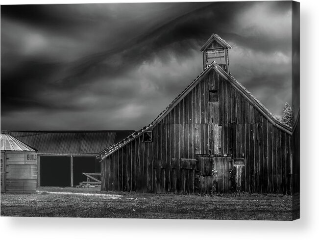 Barn Acrylic Print featuring the photograph Historic Barn by Laura Terriere
