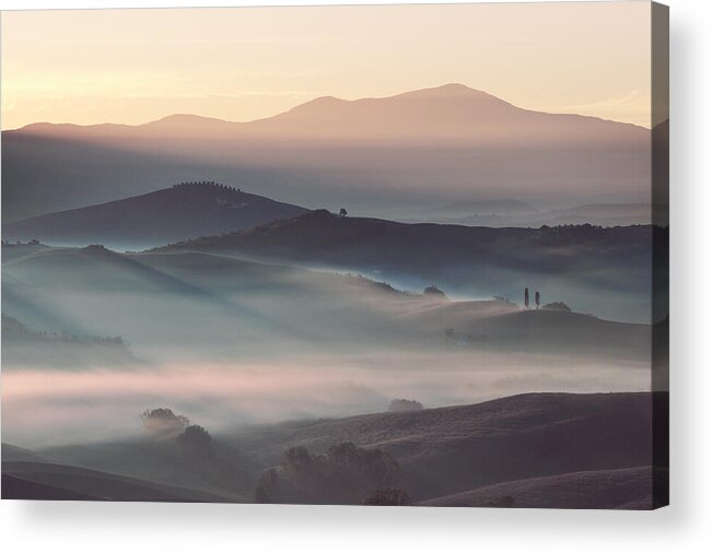 Tuscany Acrylic Print featuring the photograph Light And Fog by Alberto Fornasari Fotografie