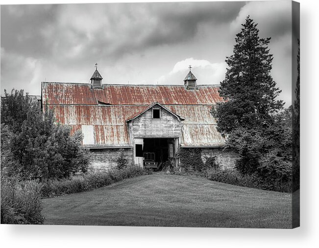Ohio Acrylic Print featuring the photograph Ohio Barn in Black and White by Tom Mc Nemar