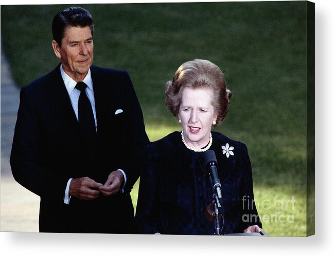 1980-1989 Acrylic Print featuring the photograph Ronald Reagan With Margaret Thatcher by Bettmann