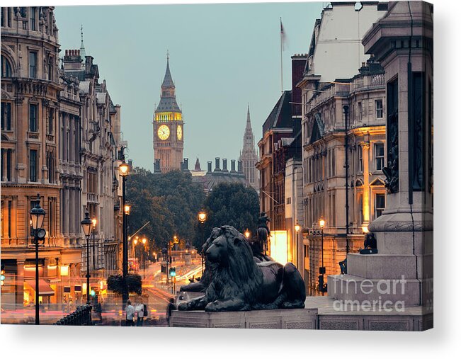 Big Acrylic Print featuring the photograph Street View Of Trafalgar Square by Songquan Deng
