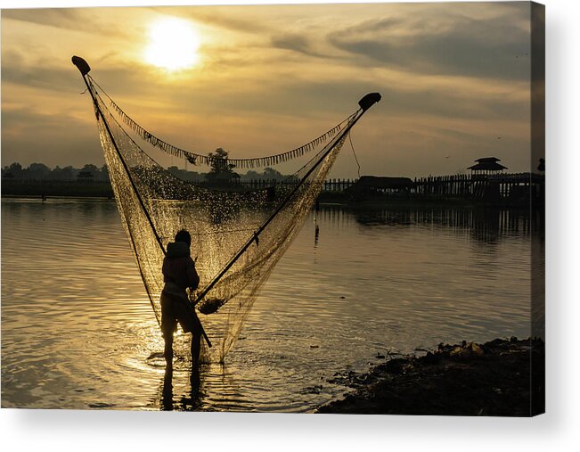 Net Acrylic Print featuring the photograph Sunrise Fishing by Ann Moore