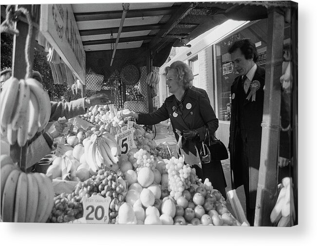 Three Quarter Length Acrylic Print featuring the photograph Thatcher Shops At Street Market by Larry Ellis