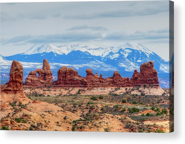 Arch Acrylic Print featuring the photograph The Windows 0881 by Kristina Rinell