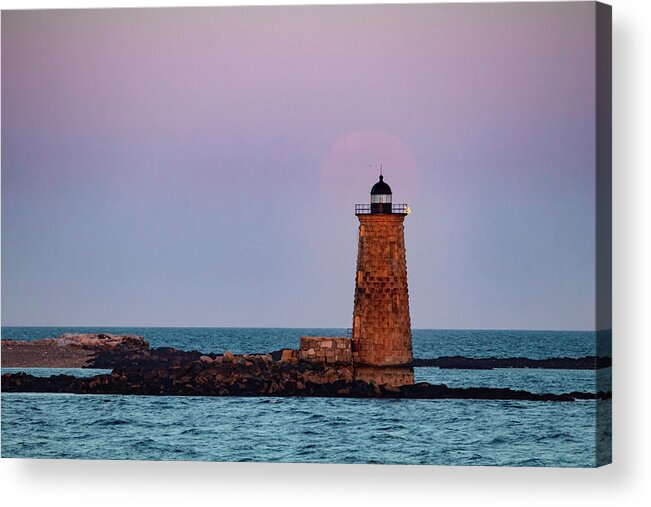 Whaleback Lighthouse Acrylic Print featuring the photograph Whaleback Lighthouse Full moon Rising by Jeff Folger