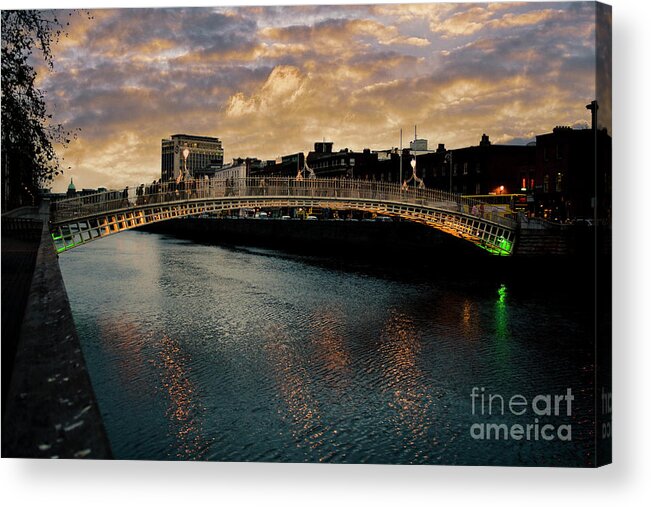 Antique Acrylic Print featuring the photograph Ha'penny bridge Dublin at night by Patricia Hofmeester