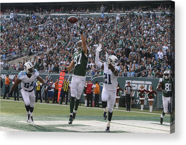 New York Jets Acrylic Print featuring the photograph Tennessee Titans v New York Jets #2 by Al Pereira