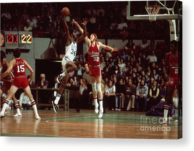 Nba Pro Basketball Acrylic Print featuring the photograph Bill Walton by Dick Raphael