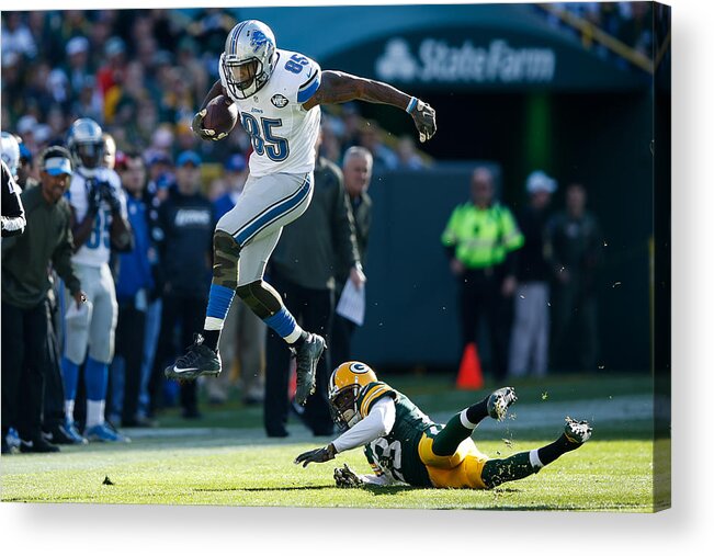 Green Bay Acrylic Print featuring the photograph Detroit Lions v Green Bay Packers #5 by Joe Robbins