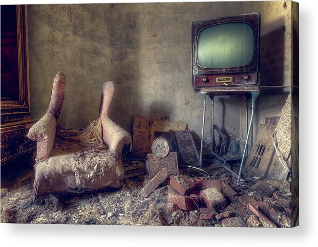 Abandoned Acrylic Print featuring the photograph Abandoned TV in Room by Roman Robroek