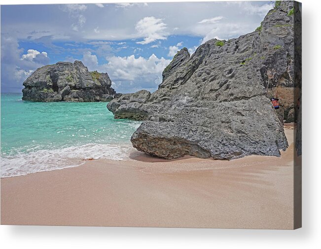 Bermuda Acrylic Print featuring the photograph Bermuda - Pink Beach by Yvonne Jasinski