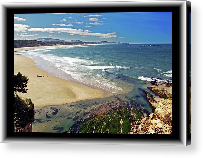 Beach Acrylic Print featuring the photograph Beverly Beach View From Devil's Punchbowl by Richard Risely