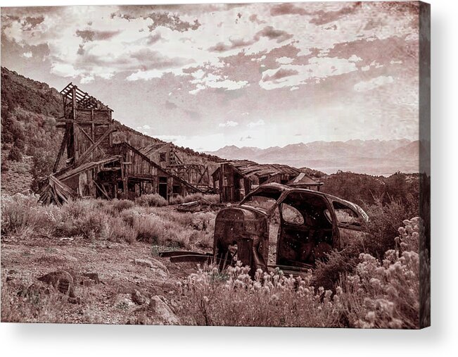 Abandoned Acrylic Print featuring the photograph Chemung Mine and Car 2 by Lindsay Thomson