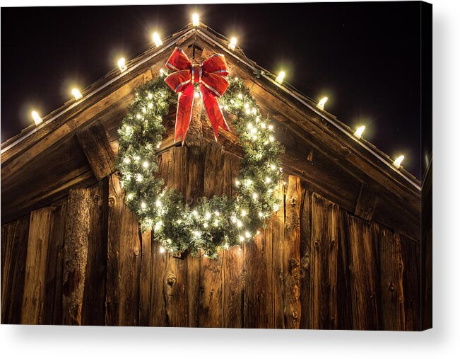 Christmas Acrylic Print featuring the photograph Christmas Wreath by Chuck Rasco Photography