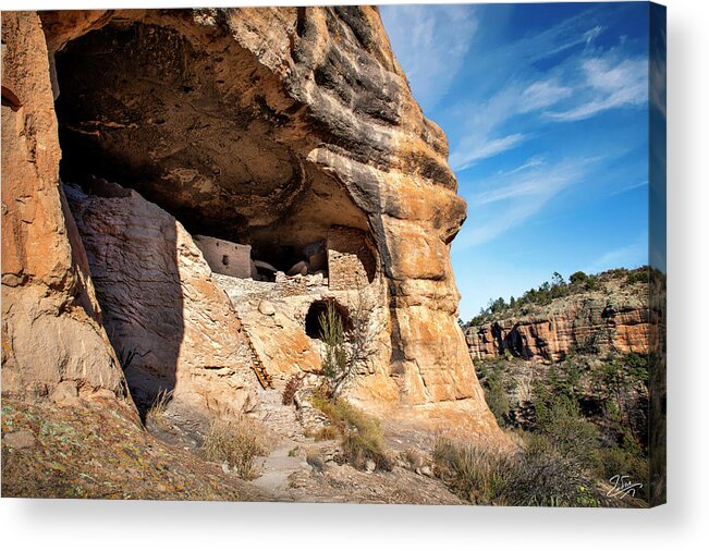 Gila Cave Dwellings Acrylic Print featuring the photograph Cliff Dwelling 9 by Endre Balogh