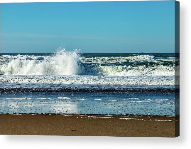 Landscapes Acrylic Print featuring the photograph Depoe Bay-1 by Claude Dalley