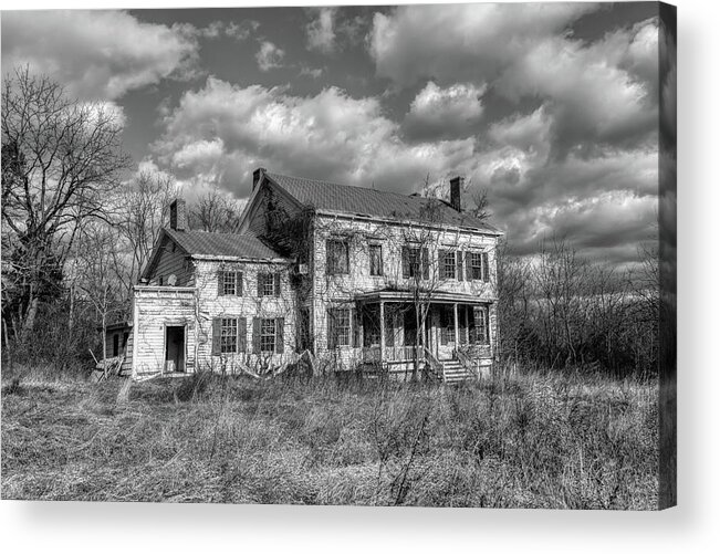Voorhees Farm Acrylic Print featuring the photograph Ghost House by David Letts