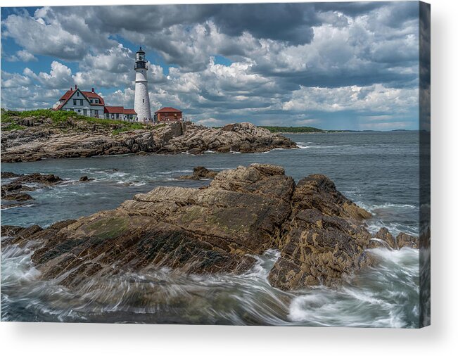 Fort Williams Park Acrylic Print featuring the photograph Guiding Light by Tony Pushard