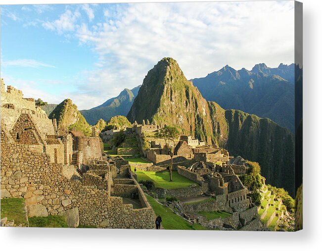 Machupicchu Acrylic Print featuring the photograph Huayna Picchu by Josu Ozkaritz