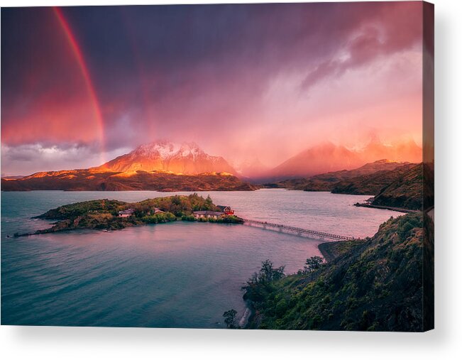 Rainbow Acrylic Print featuring the photograph Lake Pehoe Sunrise by Henry w Liu