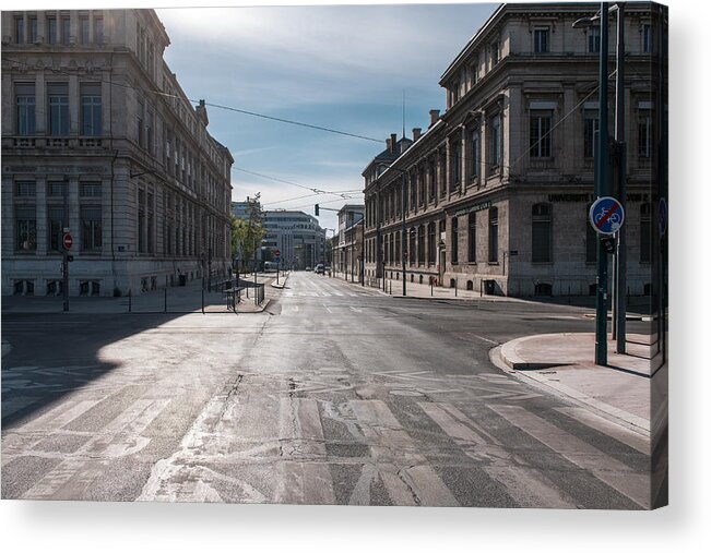 Empty Acrylic Print featuring the photograph Les rues de Lyon (7ème arrondissement) pendant le confinement en France à cause du Coronavirus, avril 2020 by Yanis Ourabah