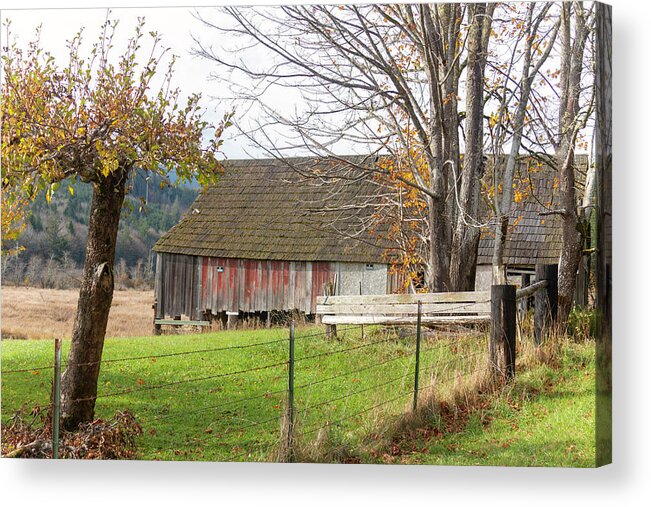 Olympic Peninsula Acrylic Print featuring the photograph Olympic Peninsula Barn by Cathy Anderson