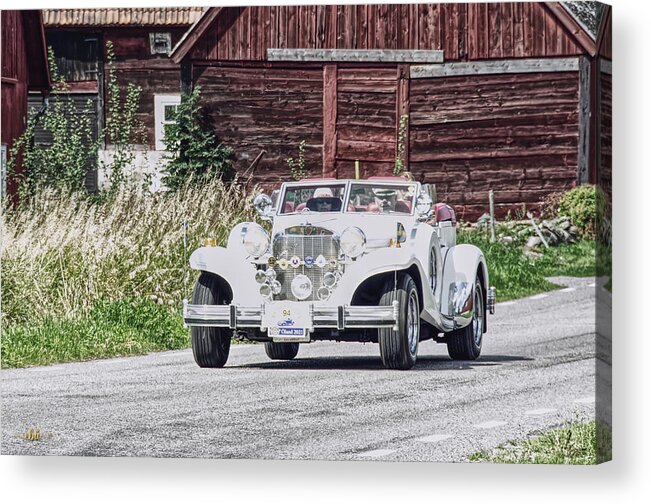 Cars Acrylic Print featuring the photograph Rally Car 94 Arriving by Elaine Berger