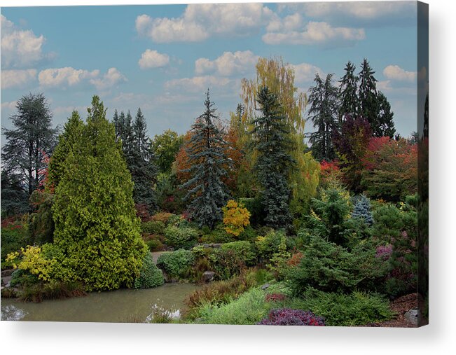 Botanical Garden Acrylic Print featuring the photograph Scenic Garden by Jerry Cahill
