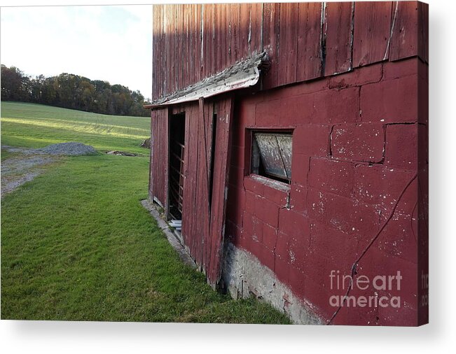 Old Red Barn Acrylic Print featuring the photograph Tattiebogle West by Chris Naggy