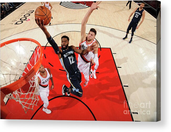 Nba Pro Basketball Acrylic Print featuring the photograph Tyreke Evans by Cameron Browne