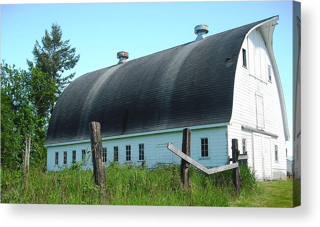 Longview Acrylic Print featuring the photograph Barn in Longview by Kelly Manning