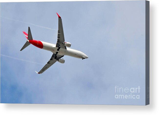 Photography Acrylic Print featuring the photograph Qantas heading home by Kaye Menner