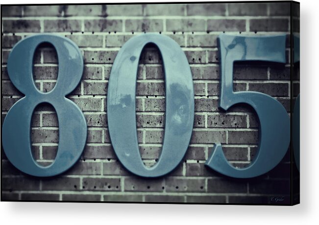 805 Acrylic Print featuring the photograph 805 Sea Blue on Brick by Tony Grider