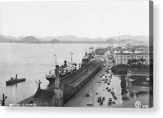 1930-1939 Acrylic Print featuring the photograph Quayside In Santos by Hulton Archive