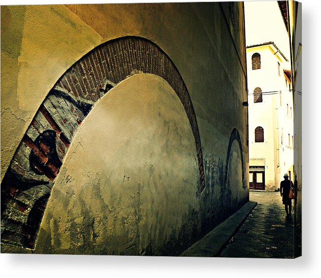 Il Muro Acrylic Print featuring the photograph Il Muro by Micki Findlay