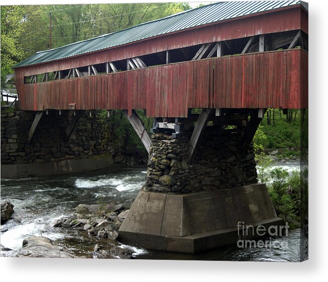 Taftsville Acrylic Print featuring the photograph Taftsville Covered Bridge by John Greco