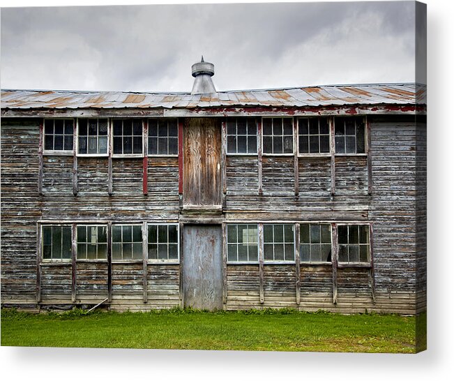 Charles Harden Acrylic Print featuring the photograph Vermont Chicken Coop by Charles Harden