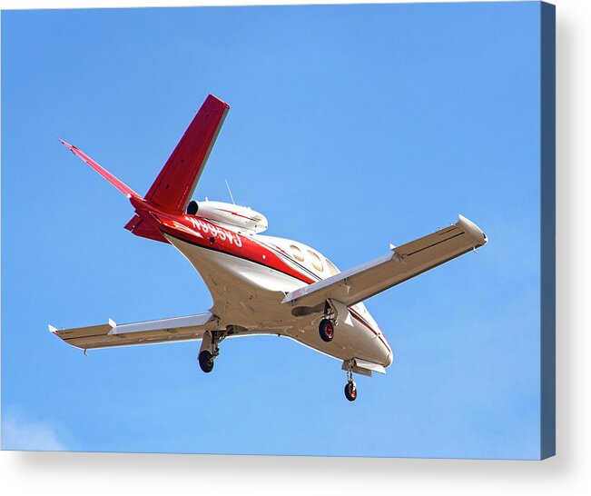 Jet Acrylic Print featuring the photograph Cirrus Vision SF-50 by Dart Humeston