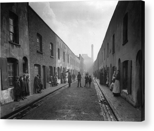 England Acrylic Print featuring the photograph East End Street by Topical Press Agency
