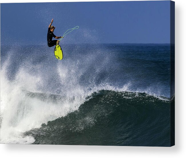 People Acrylic Print featuring the photograph Hawaii Surfing by Yibing Nie