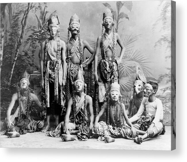 B1019 Acrylic Print featuring the photograph Indonesia: Performers by Granger