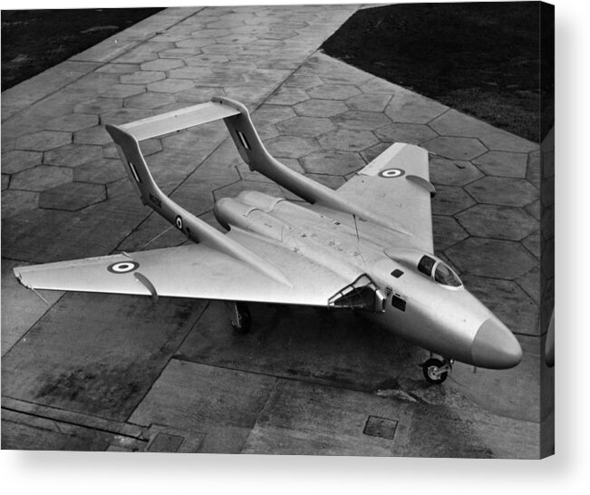 Rolls Royce Acrylic Print featuring the photograph New De Havilland by Hulton Archive