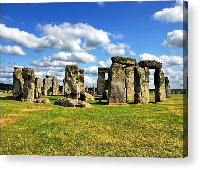 Travel Acrylic Print featuring the photograph Stonehenge by Richard Thomas