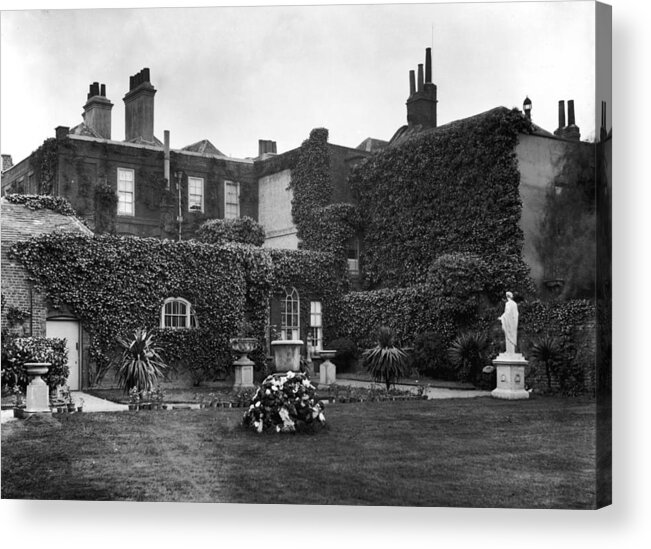 Statue Acrylic Print featuring the photograph The Grange by Hulton Archive