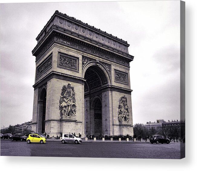 Arc De Triomphe Acrylic Print featuring the photograph Arc de Triomphe Avec du Jaune by Susan Maxwell Schmidt