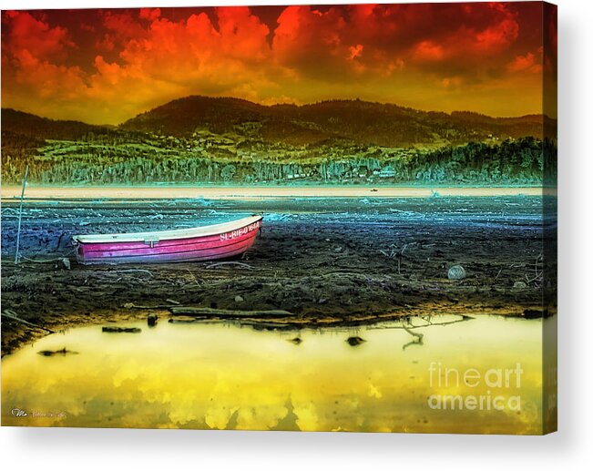 Before The Tide Acrylic Print featuring the photograph Before the Tide by Mo T