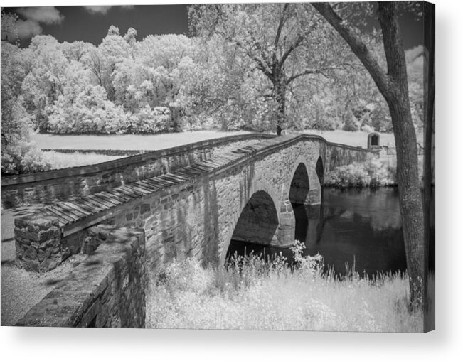 Antietam Battlefield Acrylic Print featuring the photograph Burnside Bridge 0239 by Guy Whiteley