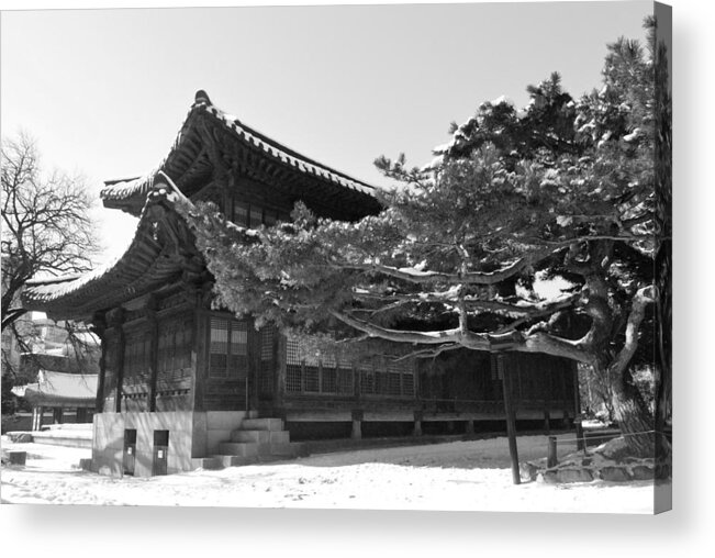 Seoul Acrylic Print featuring the photograph Gyeongbokgung Palace 1 by Rick Saint